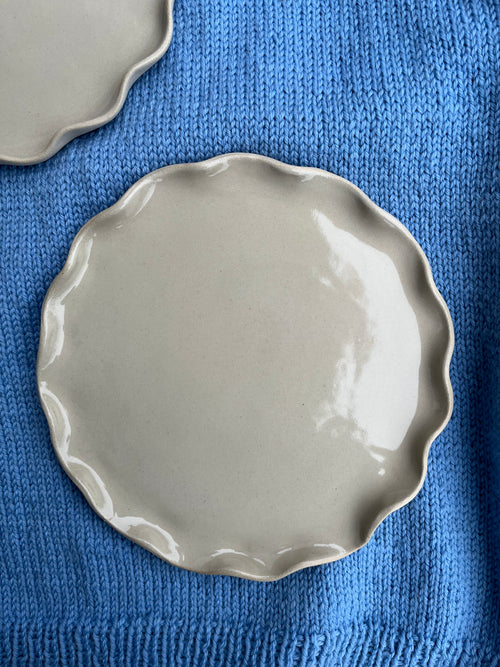 Handmade Ceramic Wavy Dinner Plate